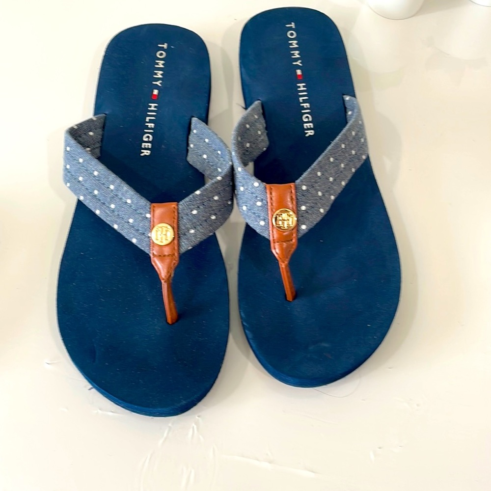Everyday sandals size 10